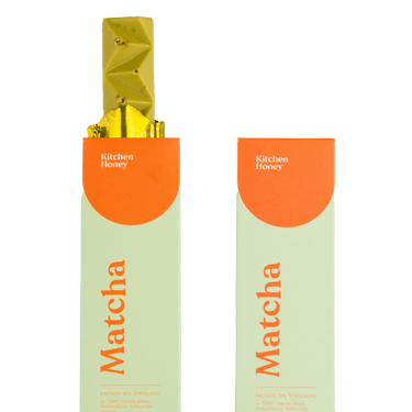 ŠOKOLADAS SU ŽIEDADULKĖMIS ,,MATCHA,,