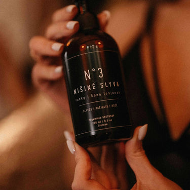 Kūno muilas N°3 Nišinė slyva Muilas